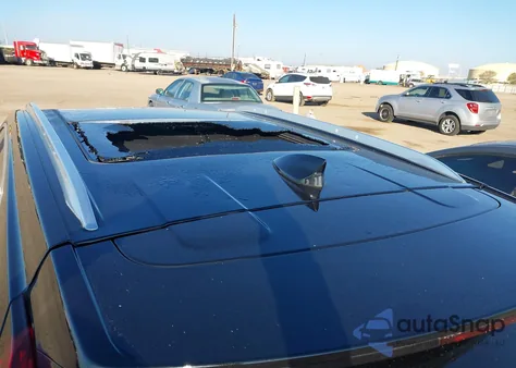 2022 Cadillac Xt4 Fwd Luxury из США, поврежденный, VIN 1GYAZAR40NF146211